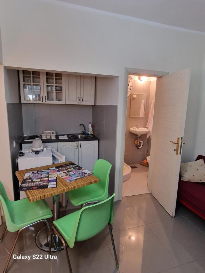 Apartments Katarina Kotor Luaran gambar